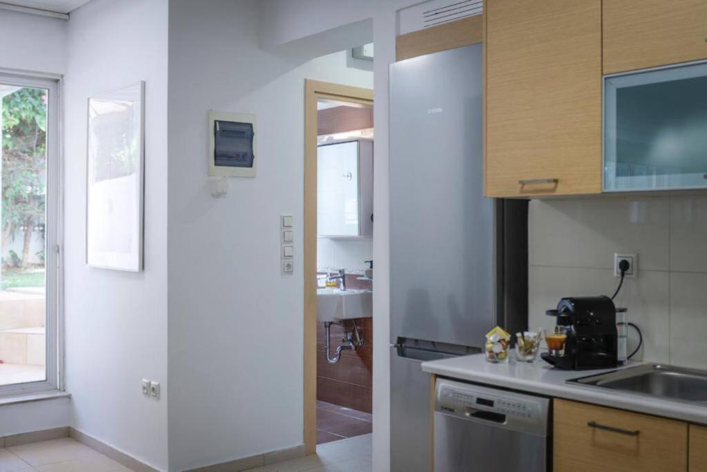 Pame Rentals - Cozy Glyfada Stay With Free Parking Atény Exteriér fotografie