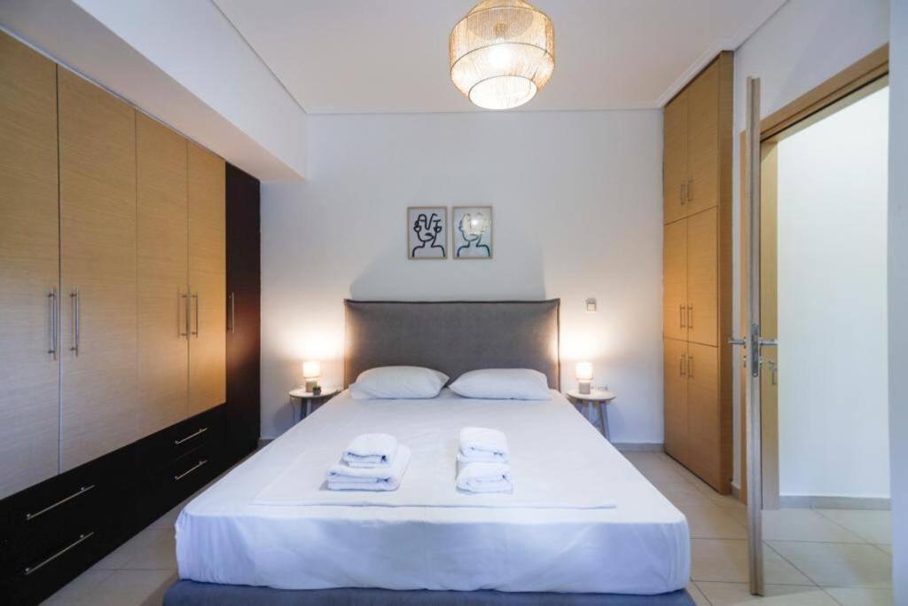 Pame Rentals - Cozy Glyfada Stay With Free Parking Atény Exteriér fotografie